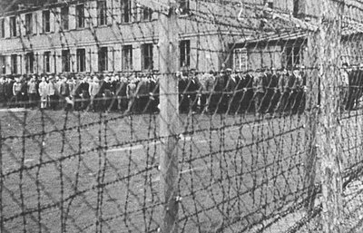 Internierungslager für Deutsche, 1945
